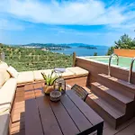 Kallisto With Private Pool And Stunning Sea Views *